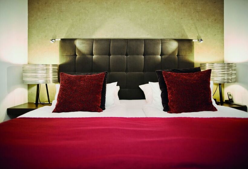 Люкс Премиум, City Hotel Bosse