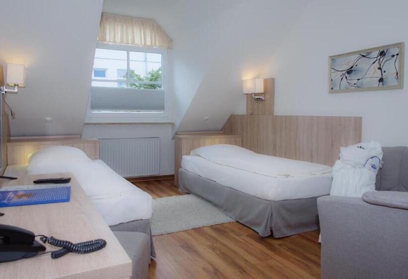 スタンダードルーム, Deutscher Kaiser