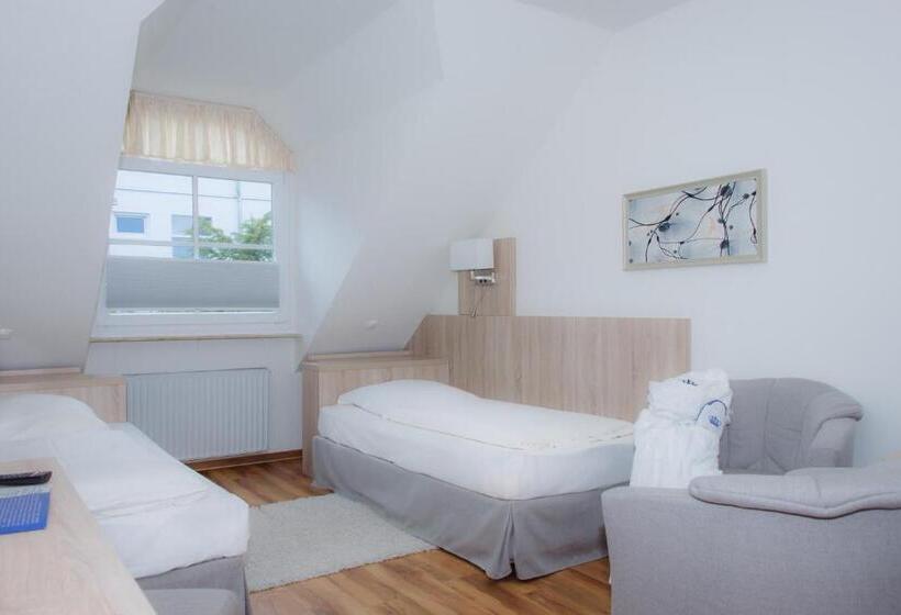 スタンダードルーム, Deutscher Kaiser