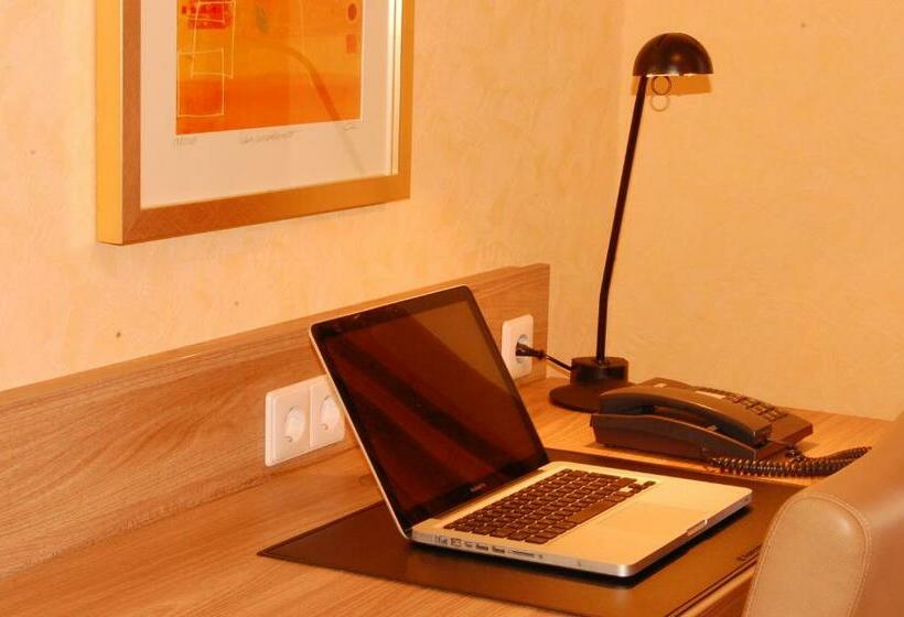 חדר סטנדרט יחיד, Dom