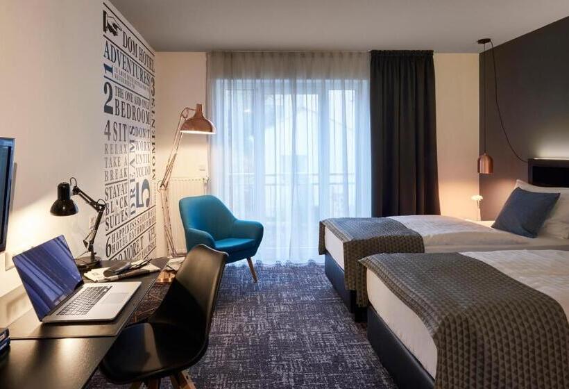 Quarto Deluxe, Dom