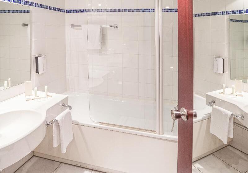 Номер Стандарт, Golden Tulip Bielefeld