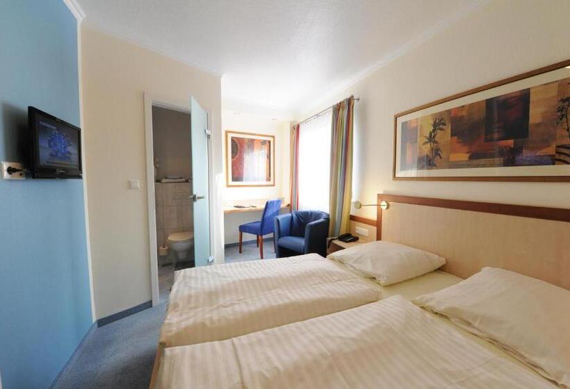 Chambre Standard, Heldt