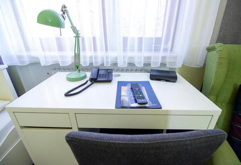 Chambre Deluxe Individuelle, Heldt