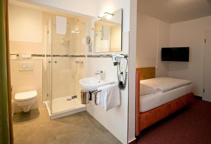 标准单人间, Mariaweiler Hof