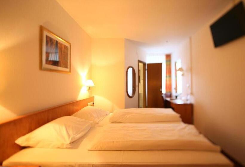 舒适型房间, Mariaweiler Hof