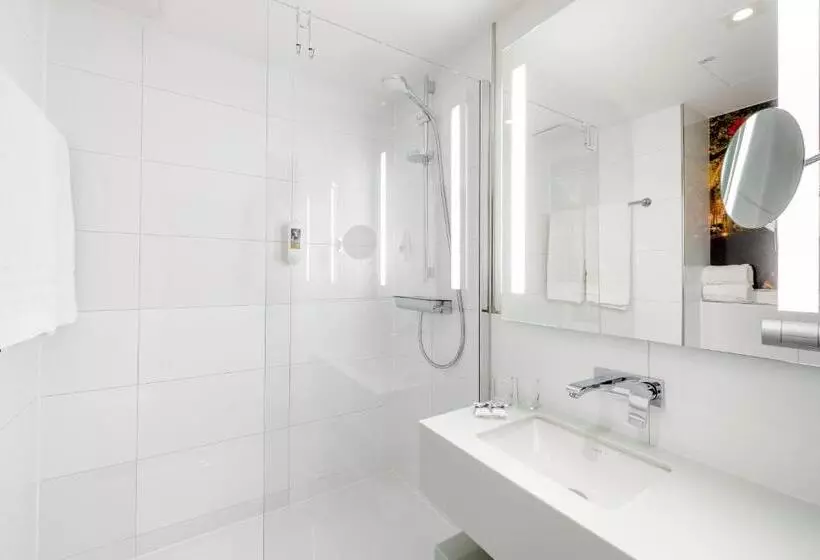 اتاق استاندارد, Mercure Hotel Düsseldorf Zentrum