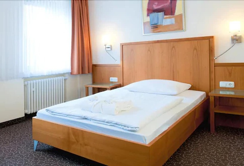 标准单人间, Regent