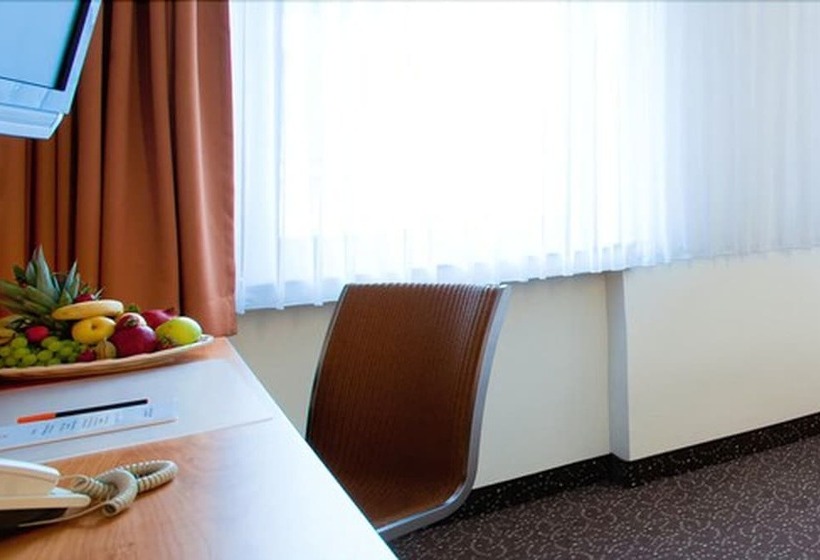 标准单人间, Regent