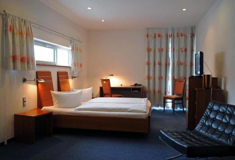 컴포트 룸, Restaurant Thomsen