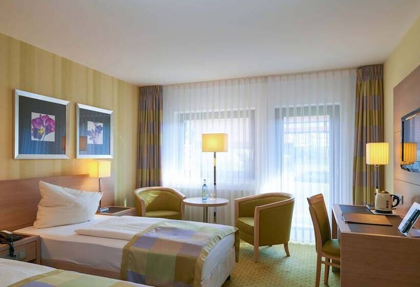 컴포트 룸, Schnitterhof