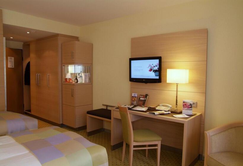 컴포트 룸, Schnitterhof