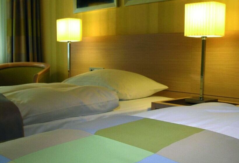 컴포트 룸, Schnitterhof