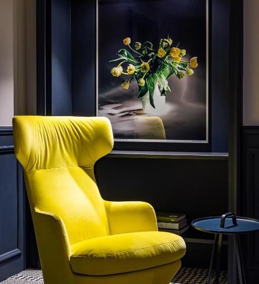 スタンダードルーム, The Midtown