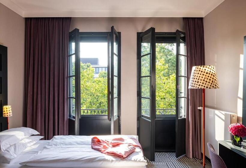 스탠다드 룸, The Midtown