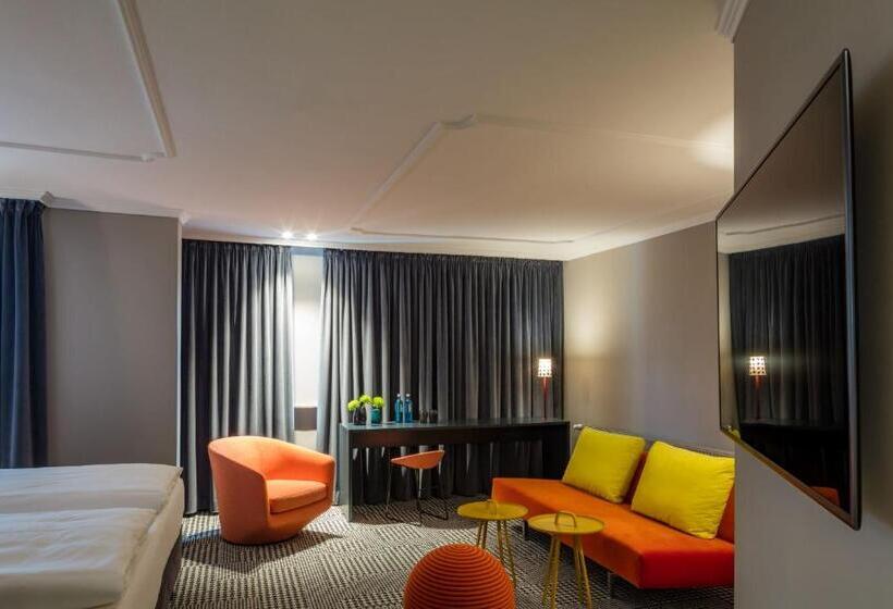 Номер Deluxe, The Midtown
