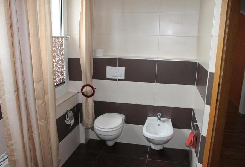 غرفة قياسية, Zur Erholung