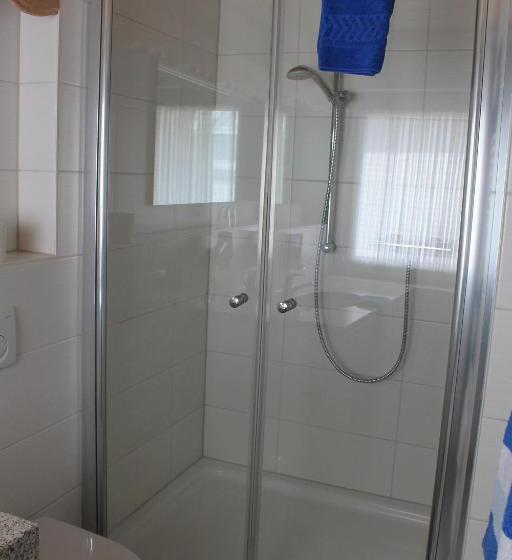 غرفة قياسية, Zur Erholung