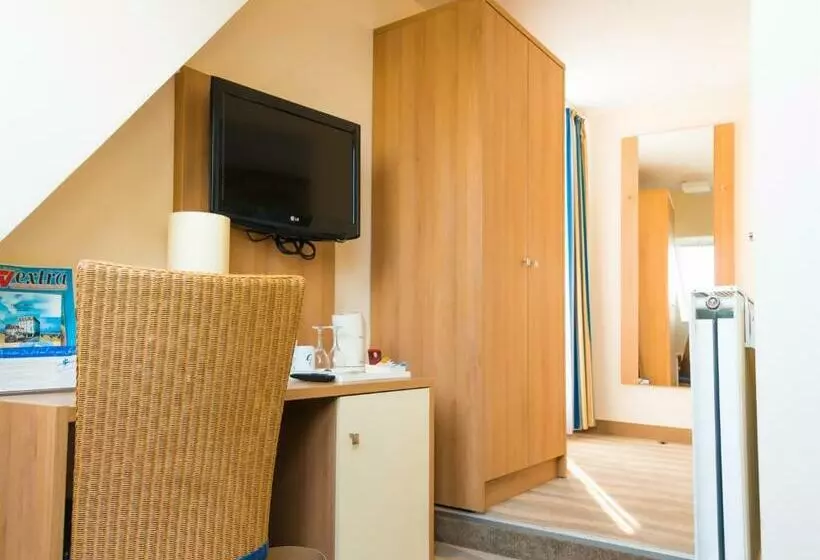 اتاق استاندارد یک نفره, Inselhotel Bruns