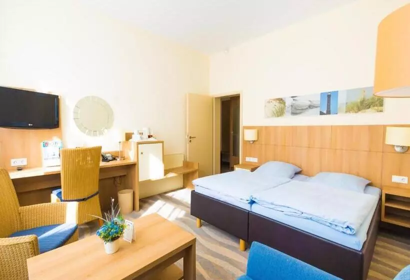 اتاق استاندارد چهار تخته, Inselhotel Bruns