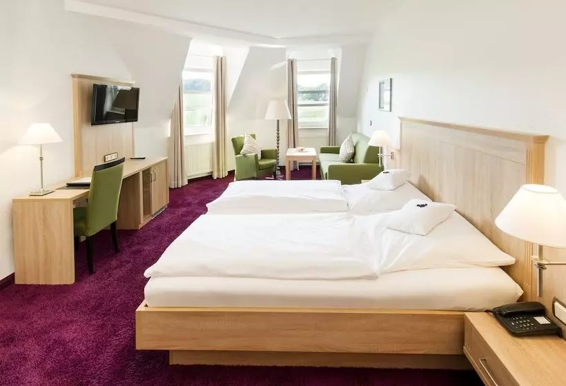 コンフォートルーム, Landhotel Buller
