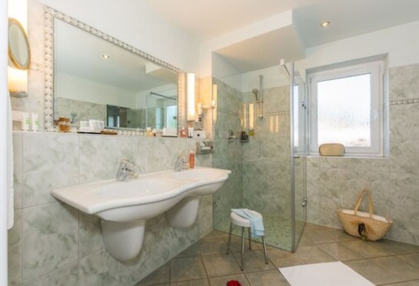 غرفة رومانسية, Lohmann S Romantik Hotel Gravenberg