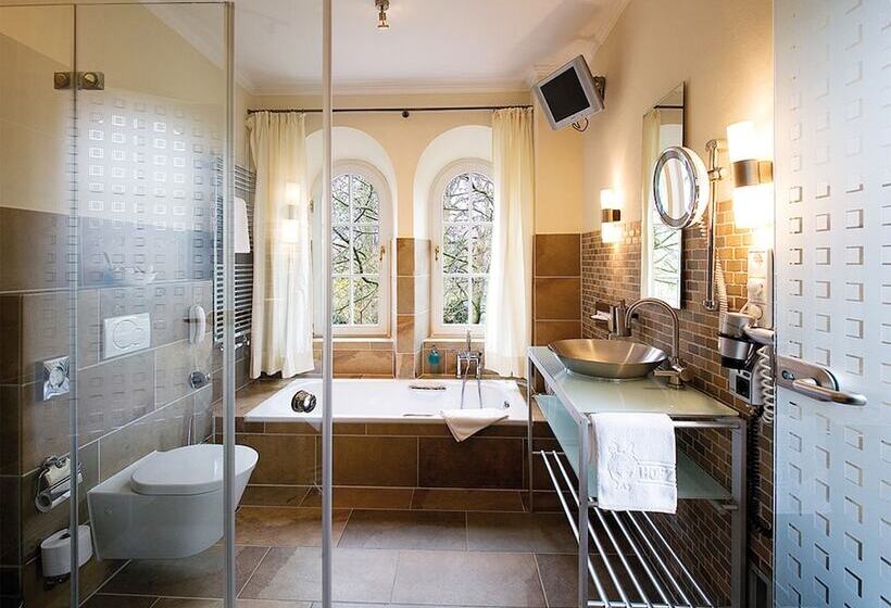 اتاق استاندارد, Romantik Hotel Hof Zur Linde