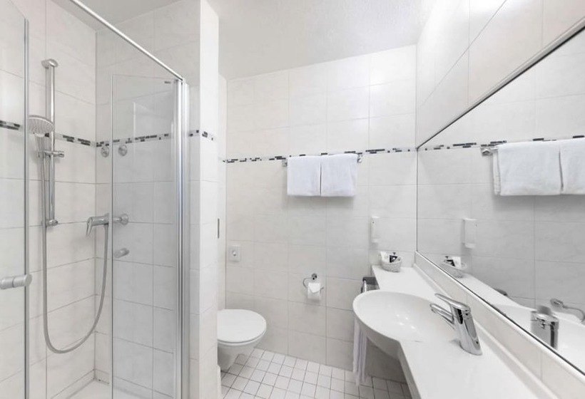 Quarto Estandar, Aspire Elements Reutlingen, Trademark Collection By Wyndham