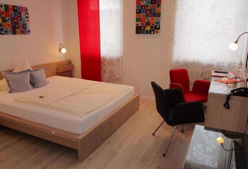 اتاق استاندارد, Barbarossa Karlsruhe Stadtmitte