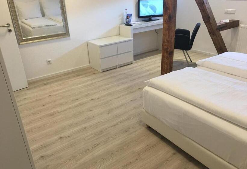 استودیوی استاندارد, Barbarossa Karlsruhe Stadtmitte