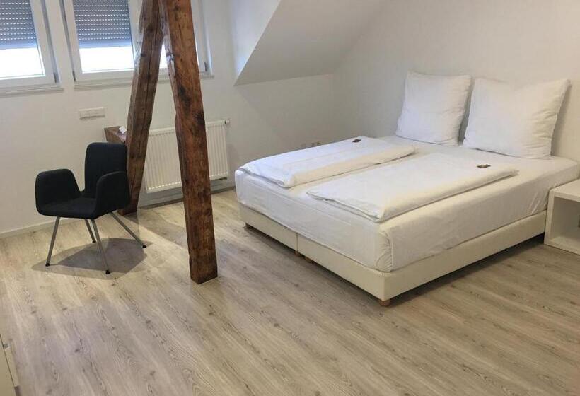 استودیوی استاندارد, Barbarossa Karlsruhe Stadtmitte