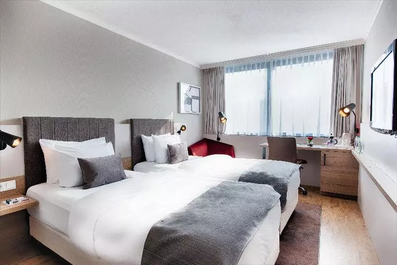 اتاق استاندارد, Crowne Plaza Frankfurt Congress Hotel, An Ihg