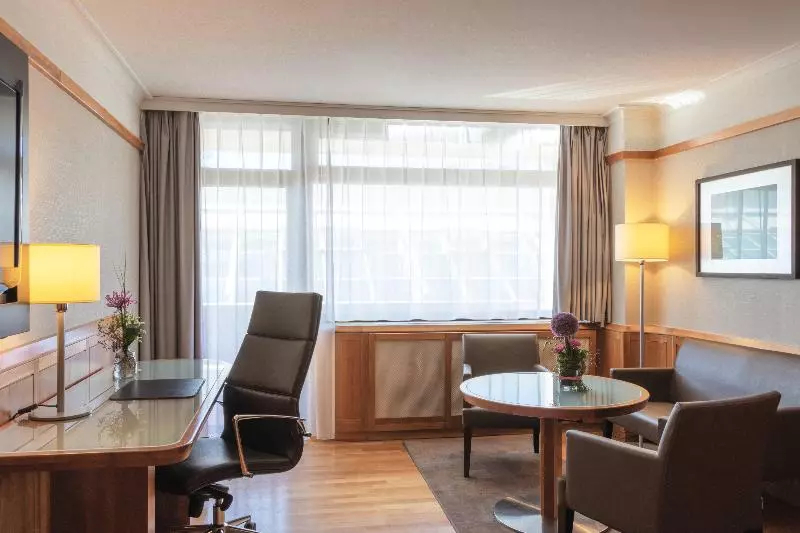 سوییت, Crowne Plaza Frankfurt Congress Hotel, An Ihg