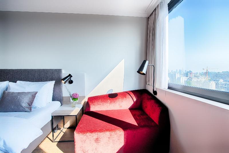 اتاق لوکس, Crowne Plaza Frankfurt Congress Hotel, An Ihg