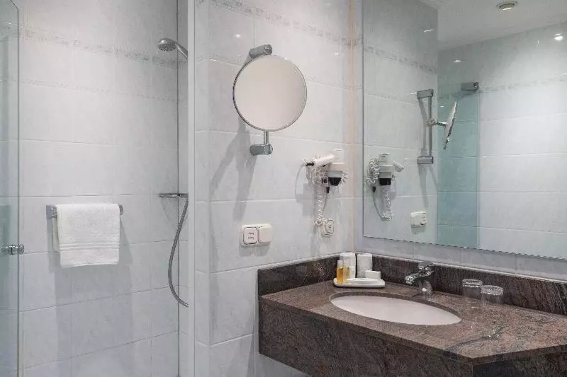 اتاق لوکس, Crowne Plaza Frankfurt Congress Hotel, An Ihg