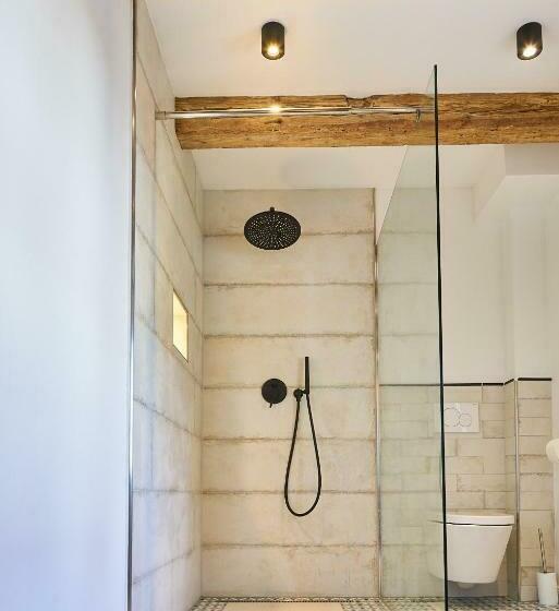 高级大房间, Die Grüne Bettlad Boutique