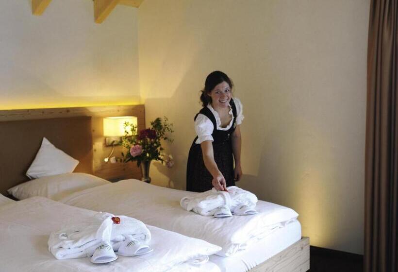 Номер Deluxe, Gruner Wald