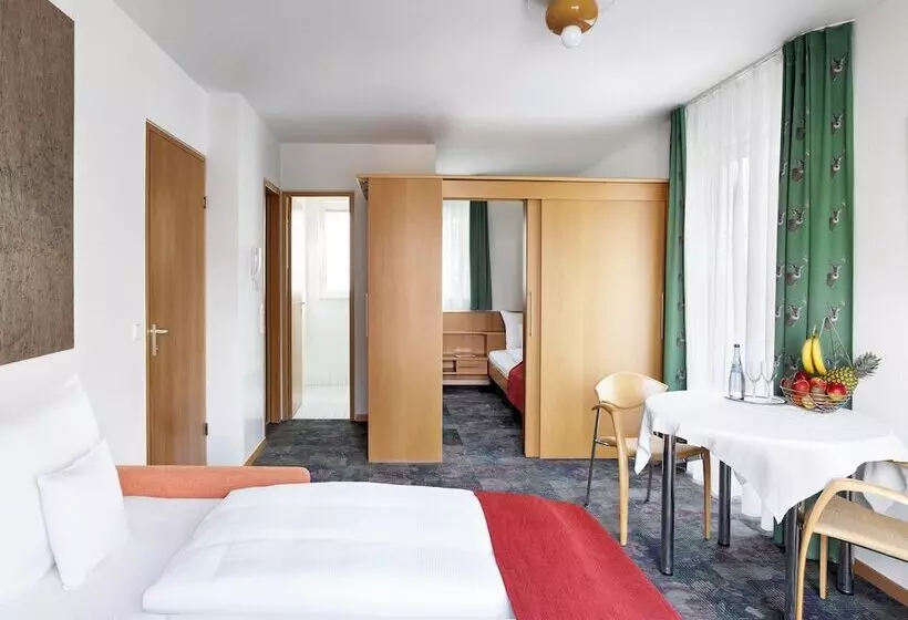 Quarto Superior, Hirsch