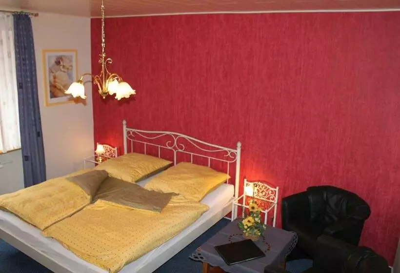スタンダードルーム, Moselromantik Hotel Zum Löwen