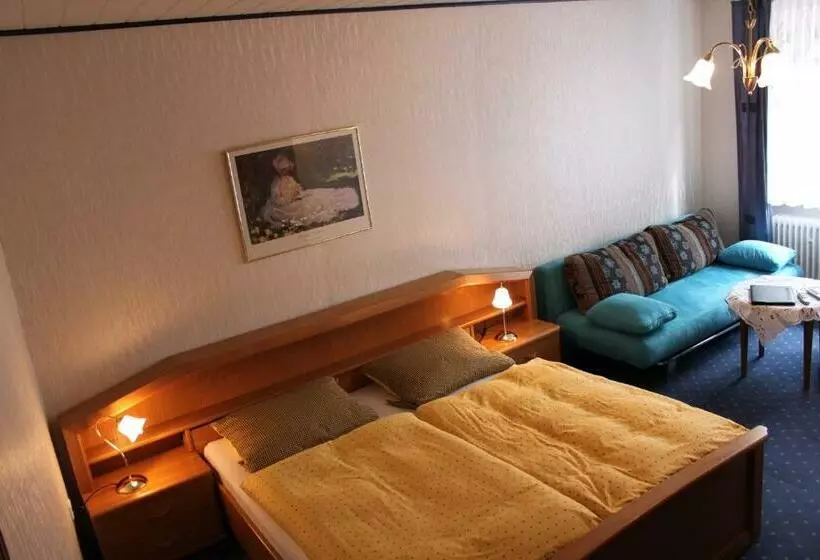 スタンダードルーム, Moselromantik Hotel Zum Löwen