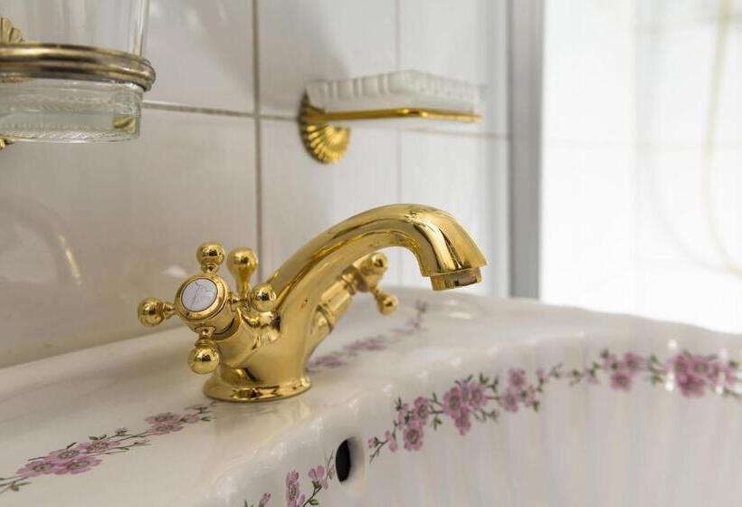 غرفة قياسية فردية, Ochsen Post