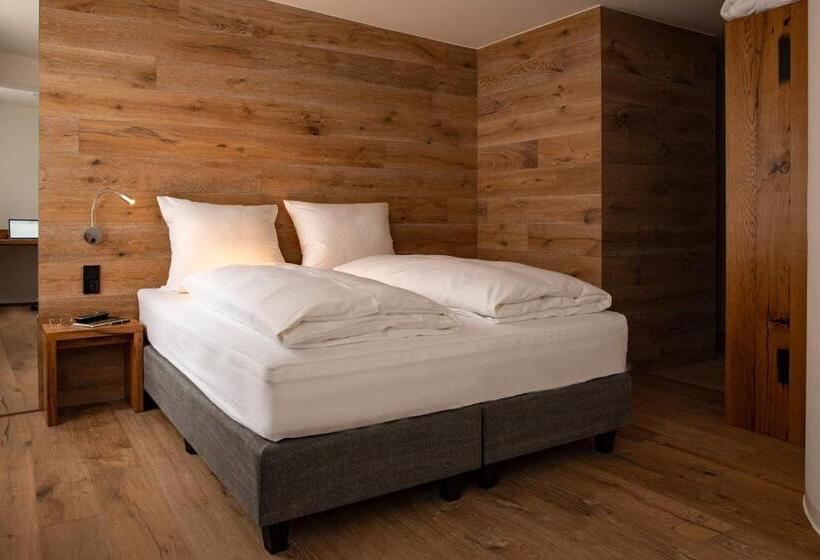 غرفة ديلوكس, Ochsen Post