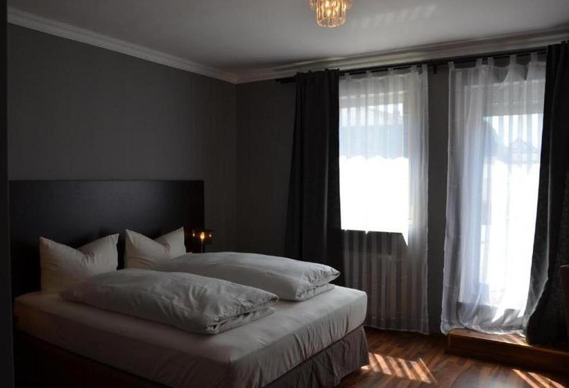 Номер Superior, Rheinstein