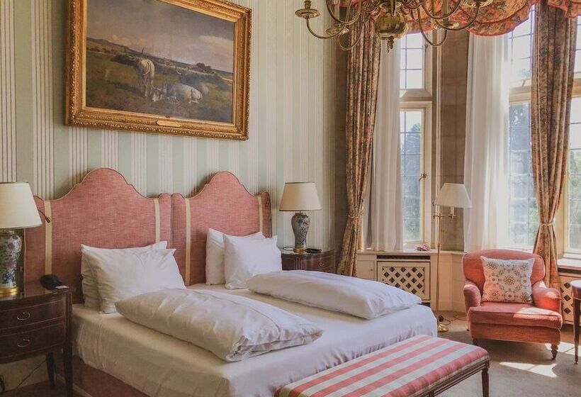 Номер Стандарт Вид на Парк, Schlosshotel Kronberg   Hotel Frankfurt