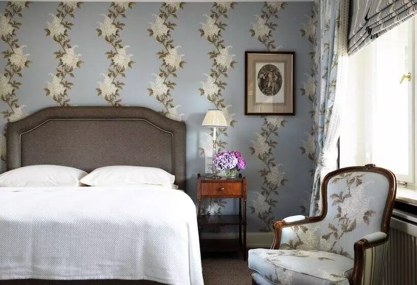 Standardzimmer Parkblick, Schlosshotel Kronberg Hotel Frankfurt