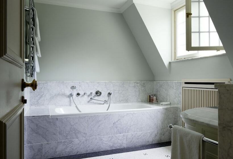 Люкс, Schlosshotel Kronberg   Hotel Frankfurt