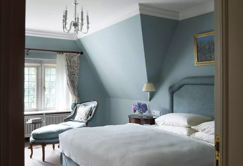 Suite, Schlosshotel Kronberg Hotel Frankfurt