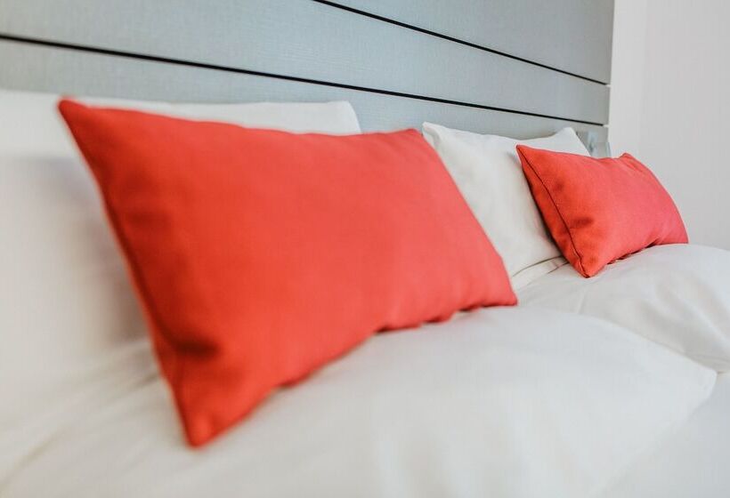 컴포트 룸, Schlosshotel Monrepos