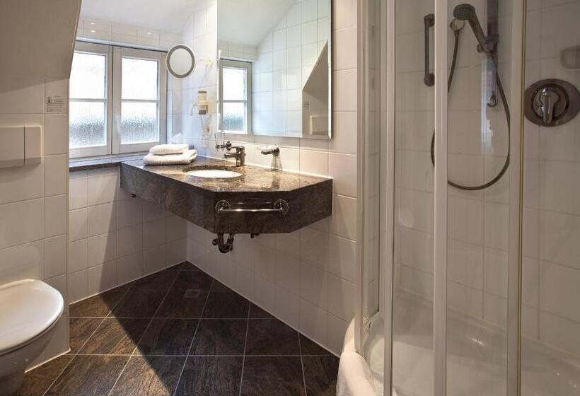 コンフォートシングルルーム, Scholl