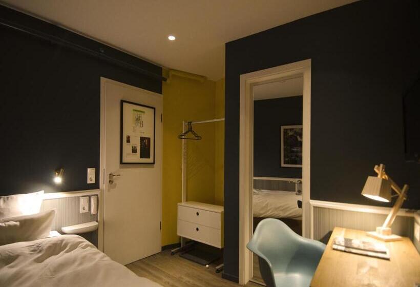 コンフォートシングルルーム, Scholl